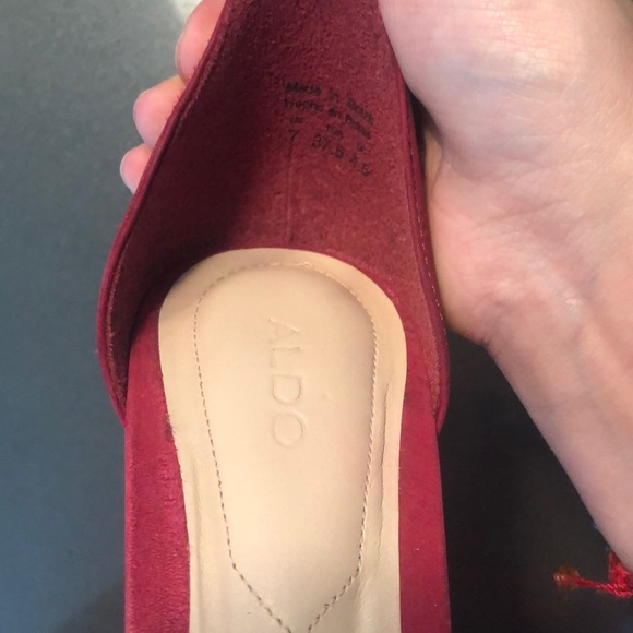 NEW. ALDO Sexy Red Pointy Heels 👠 - Picture 8 of 8